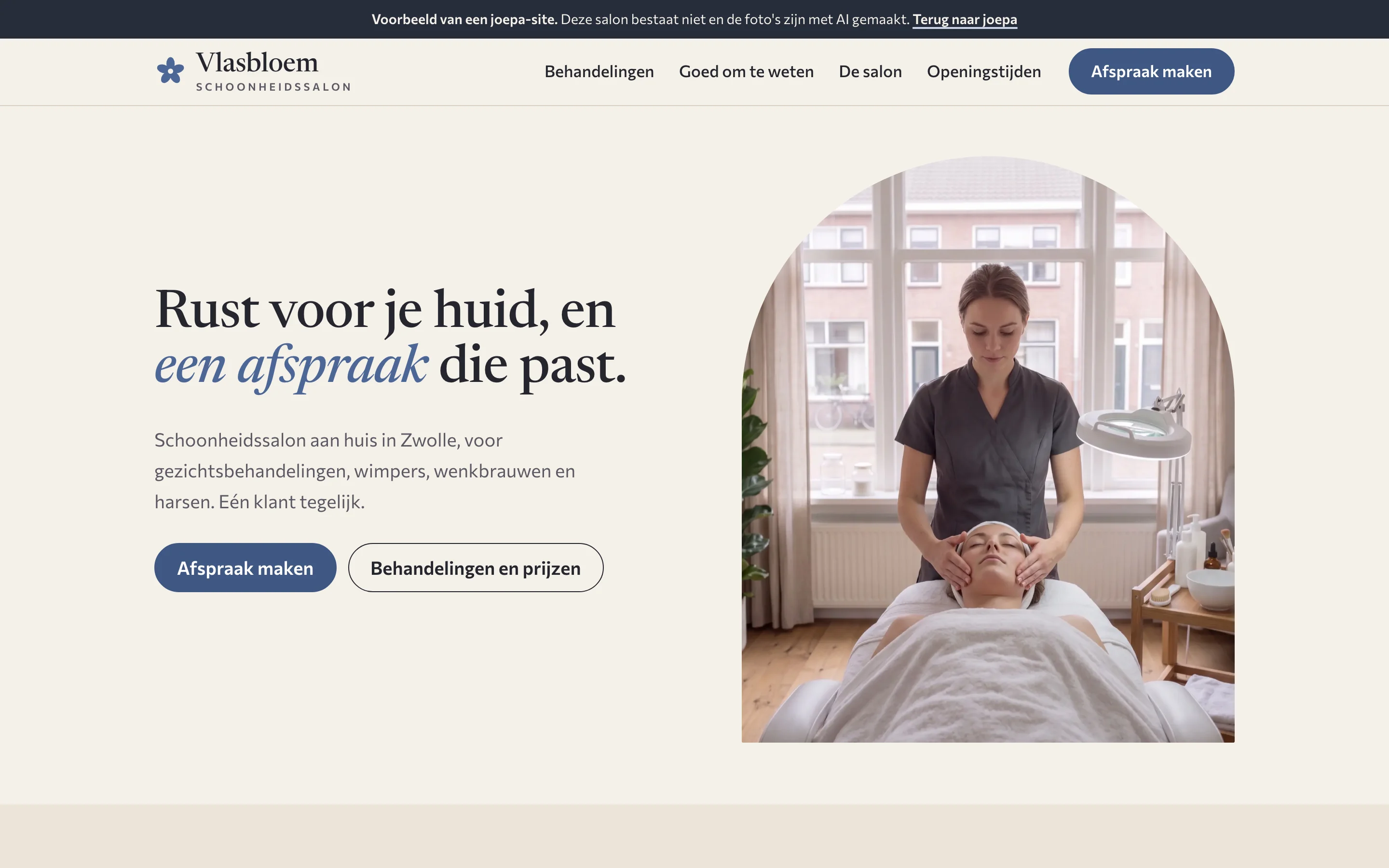 Schoonheidssalon Vlasbloem op een laptop